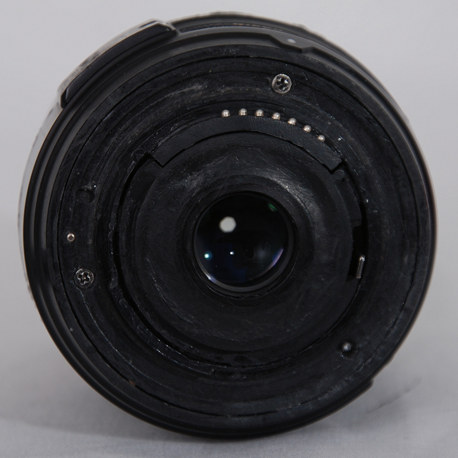 Das alte, aber überarbeitete MF DX 18mm f/3.5G ED Nikkor