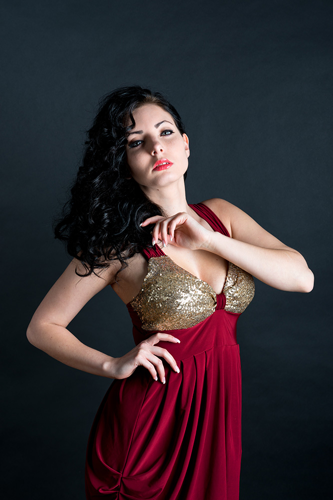 Das rote Kleid