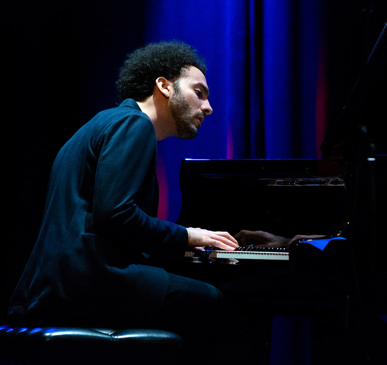 David Virelles beim Konzert in Tübingen 2014