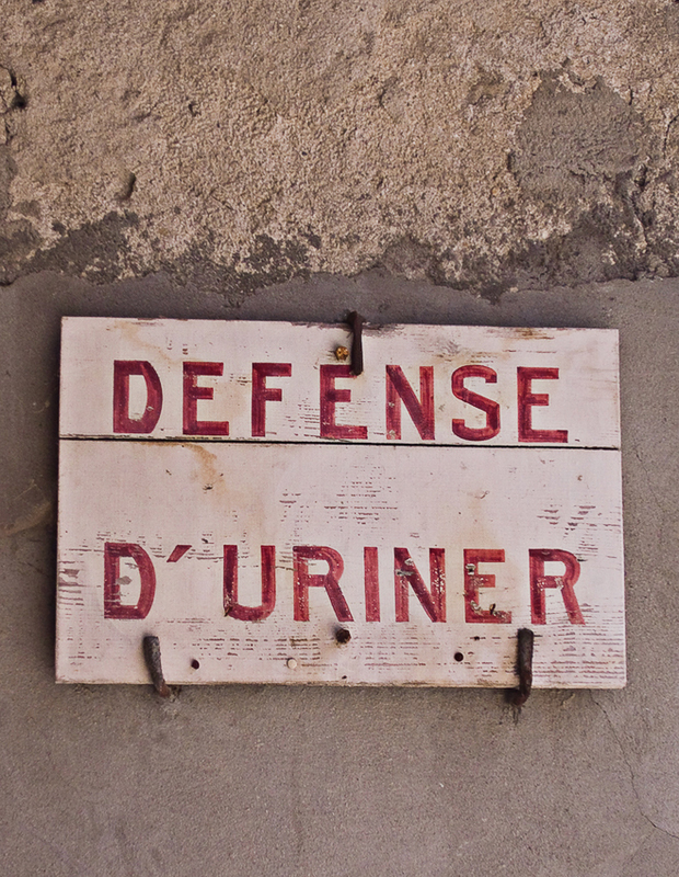 Defense d uriner-1.jpg