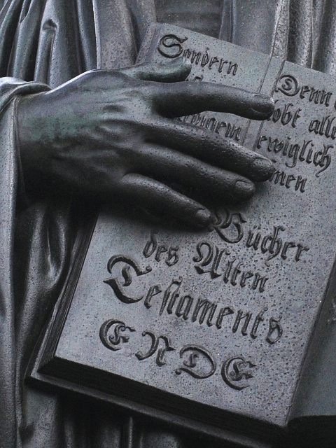 Denkmal fürs Rätsel