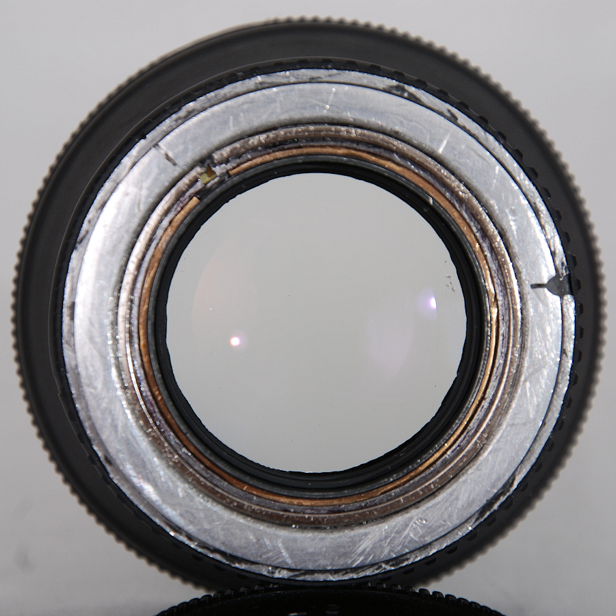 Der alte, aber überarbeitete dreilinsige 180° Fisheye-Vorsatz