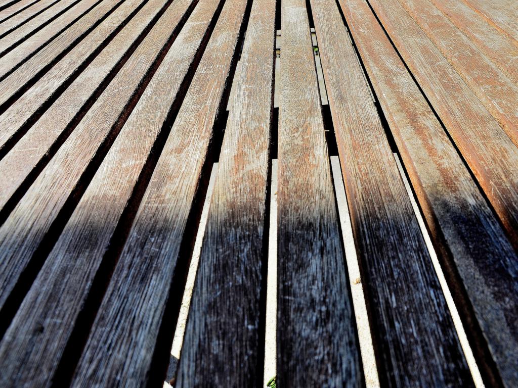 Der Tisch