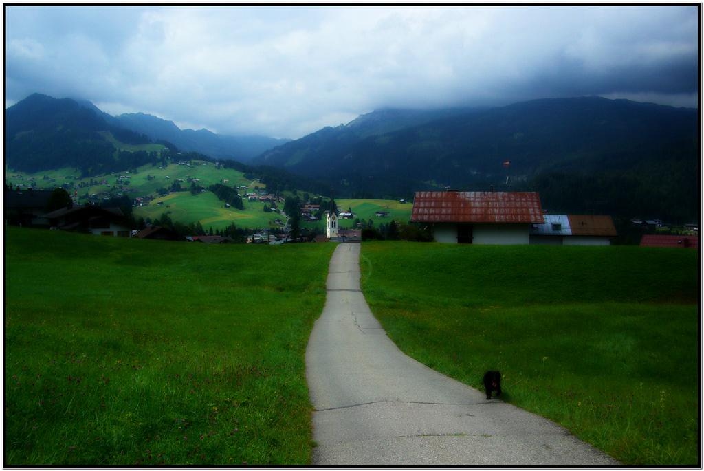 Der Weg nach Riezlern - ja auch der Hund war mit!