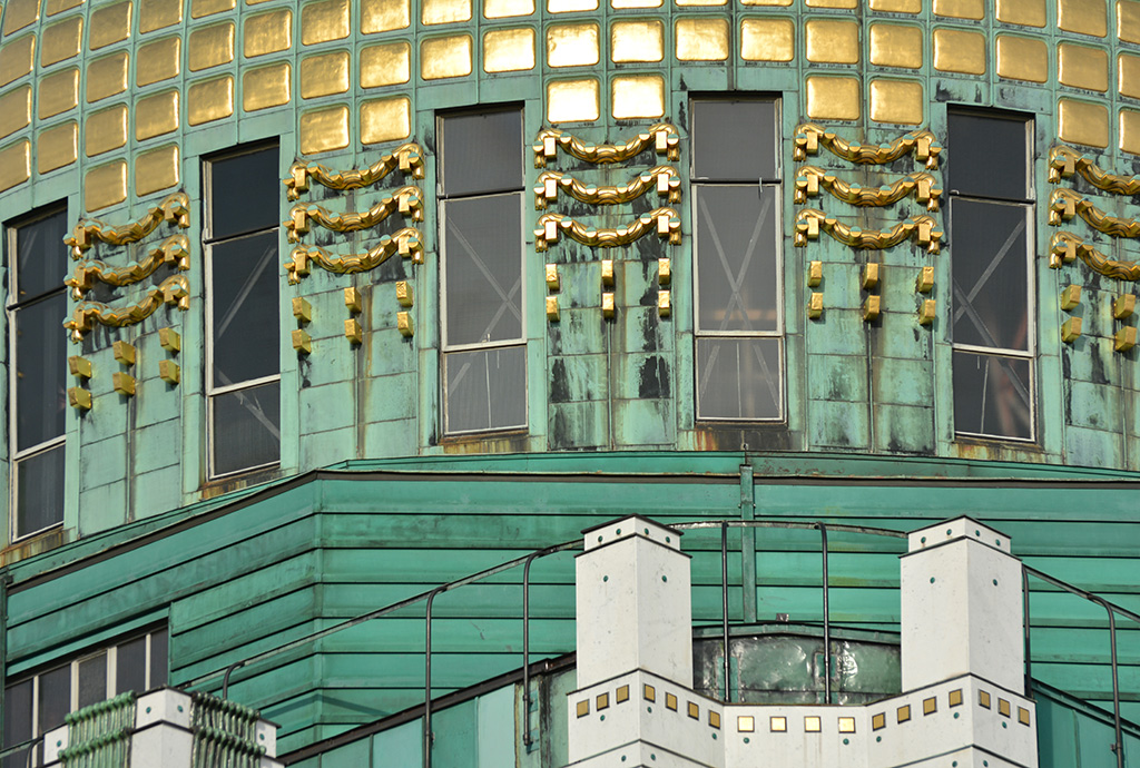 Detail Dome