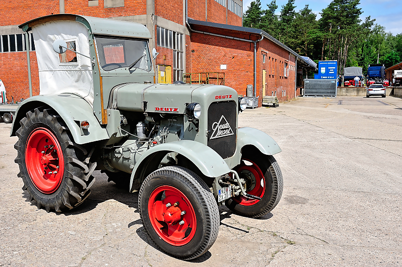 Deutz Diesel 3.jpg