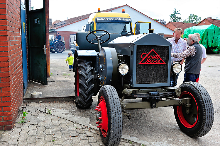 Deutz Diesel r.jpg