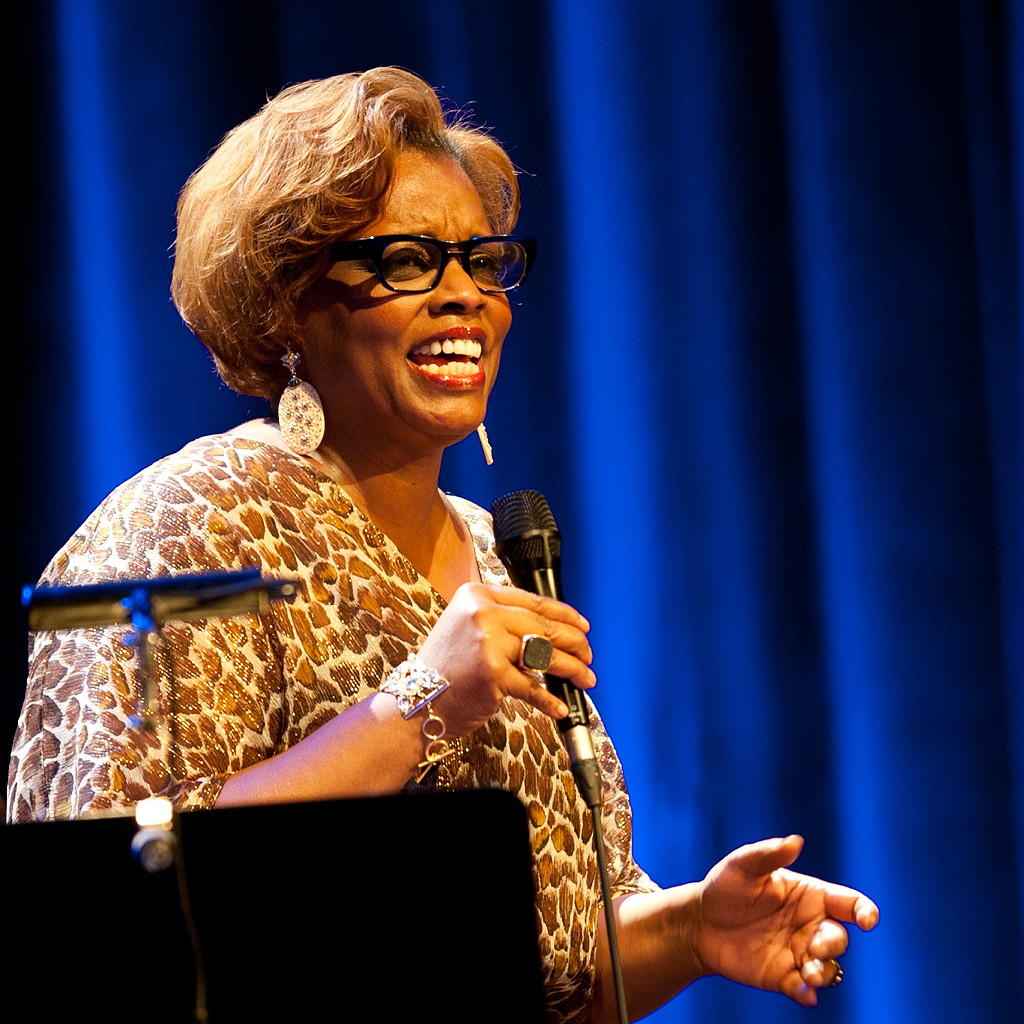 Dianne Reeves