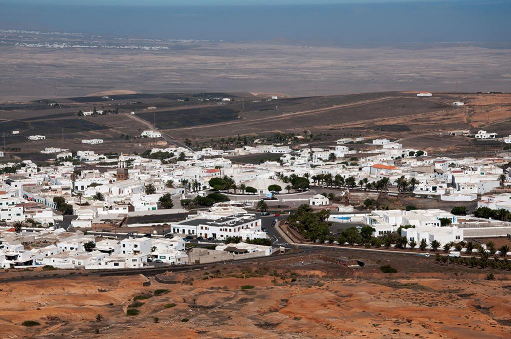 Die alte Hauptstadt. Villa Teguise vom Castillo Santa Barbara