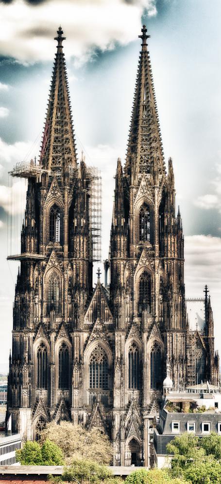 Dom
