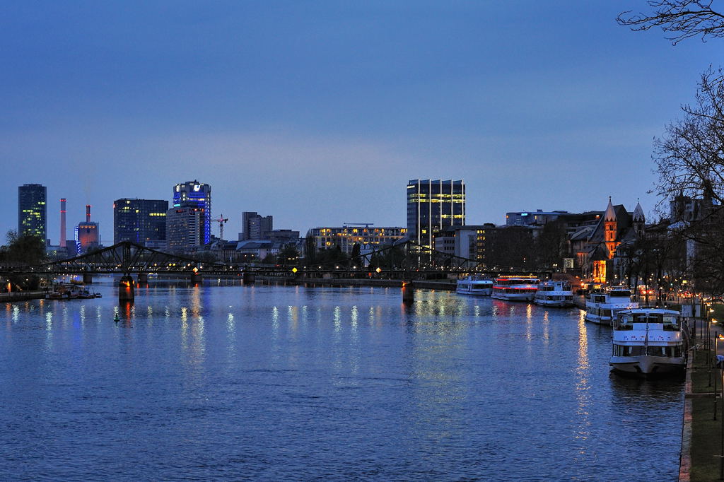 DSC 3696