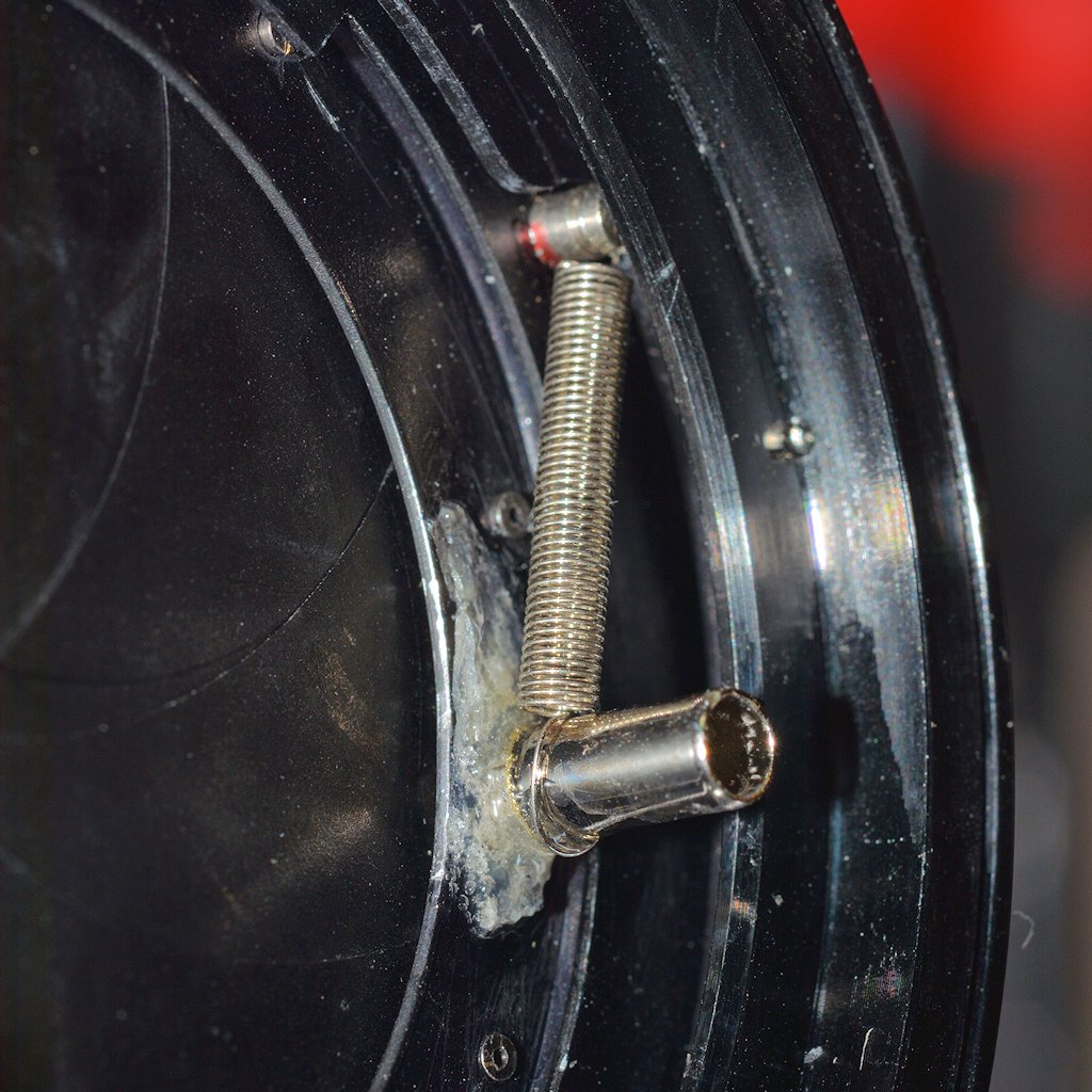 DSC 8000