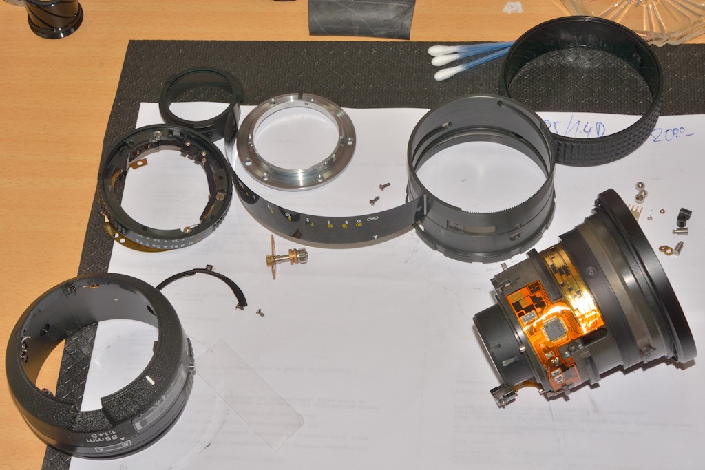 DSC 8000
