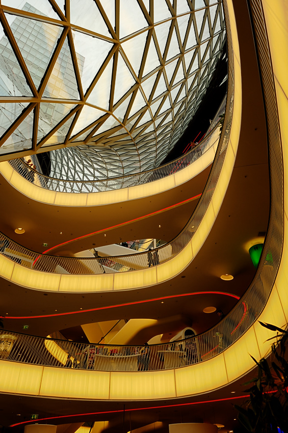 DSC6991 3 tonemapped NF-F
MyZeil