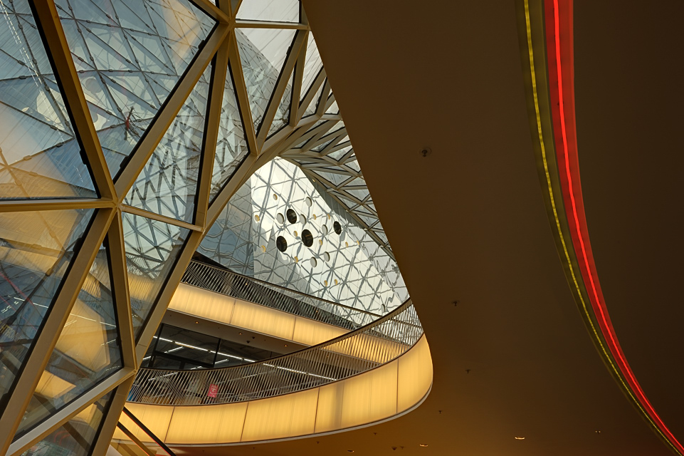 DSC6996 8 fused NF-F
MyZeil