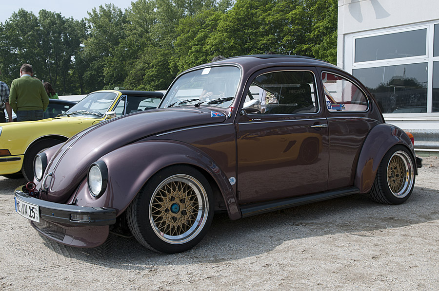 DSC7012
Porschetreffen 1.Mai 2014 Trabrennbahn Dinslaken