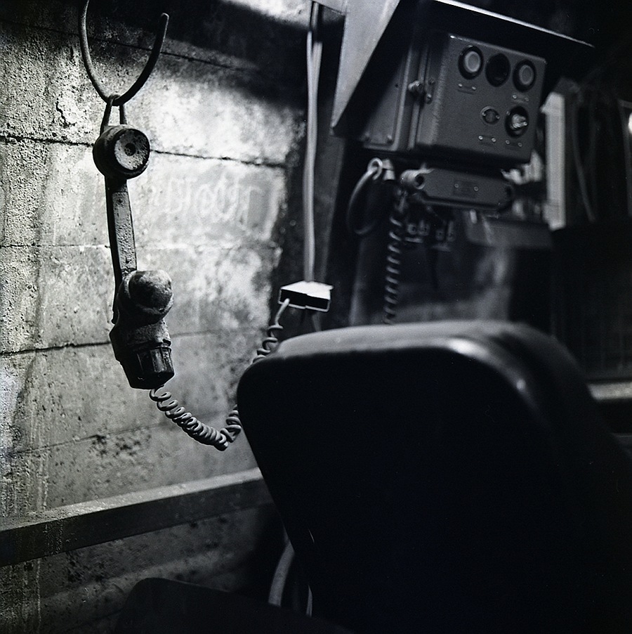 DSK Trainingsberkwerk

Hasselblad 500cm, Planar C 80/2,8
Neopan 400@1600 / Emofin