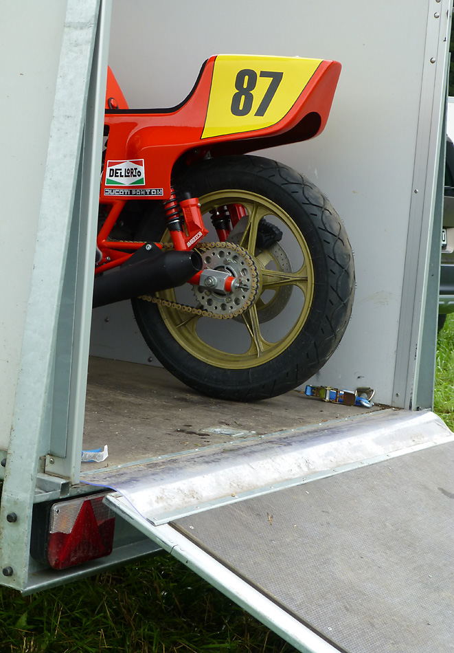 Ducati Pantah TT600 Replica 1