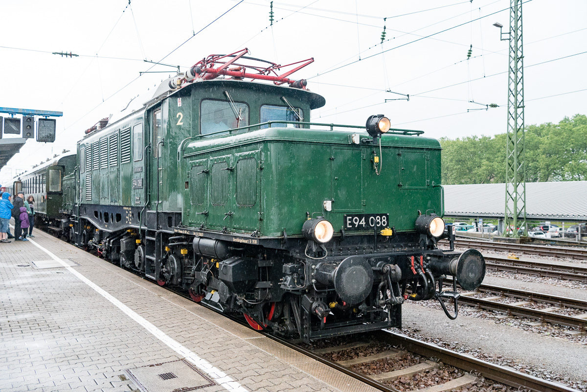 e194 1 2