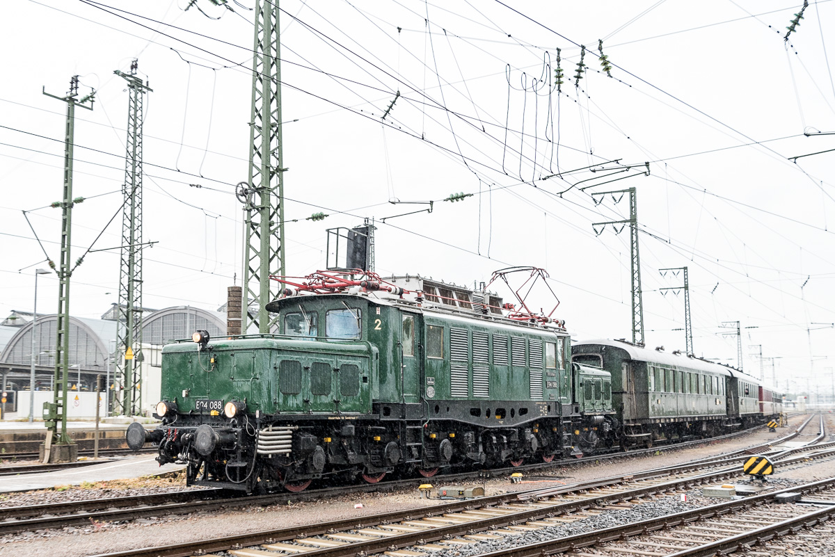 e194 3 2