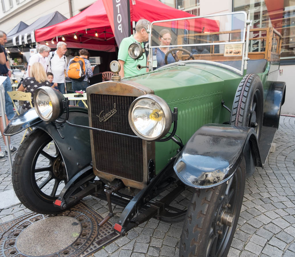 E3FX0391-1-2.JPG