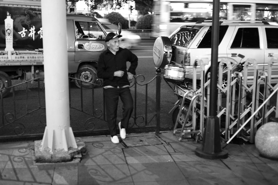 ein nicht-fan (strassenkonzert)