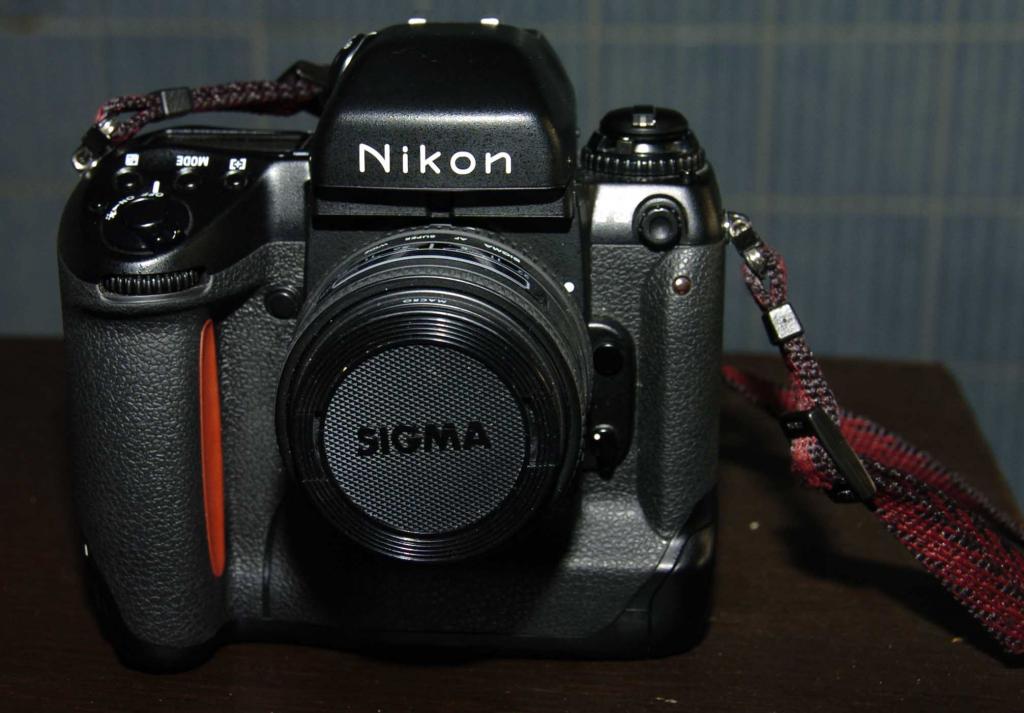 Eine F5 mit "Limited"-Sucher