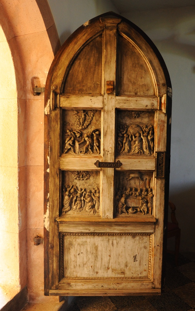 Eingangstür zur Kapelle auf dem Gelände des Trautmannsdorfs in Meran
DSC 2242 web