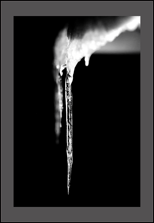 Eiszapfen beleuchtet
