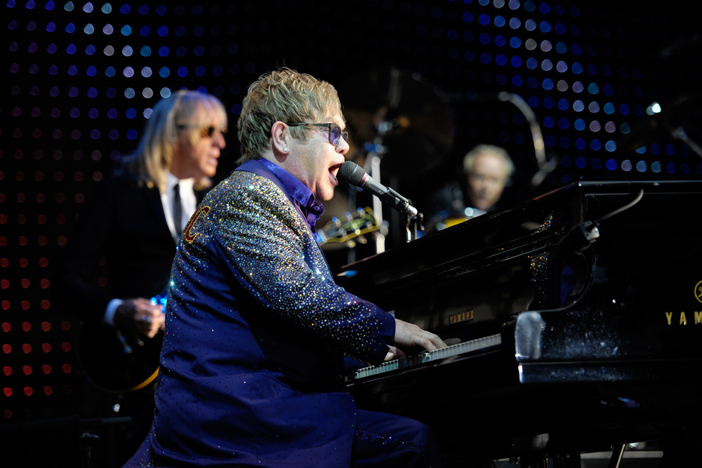 eltonjohn 4