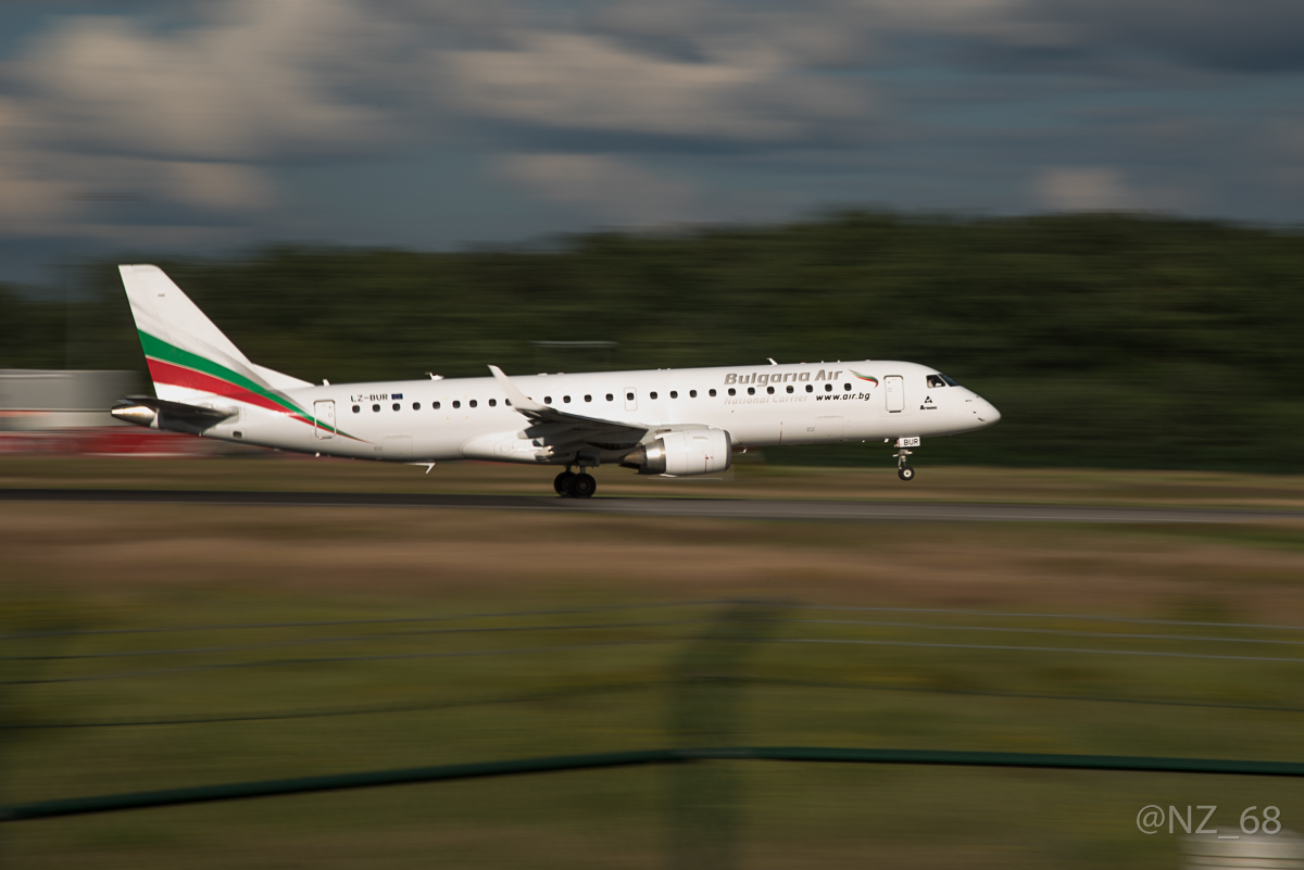Embraer ERJ-190STD in Frankfurt