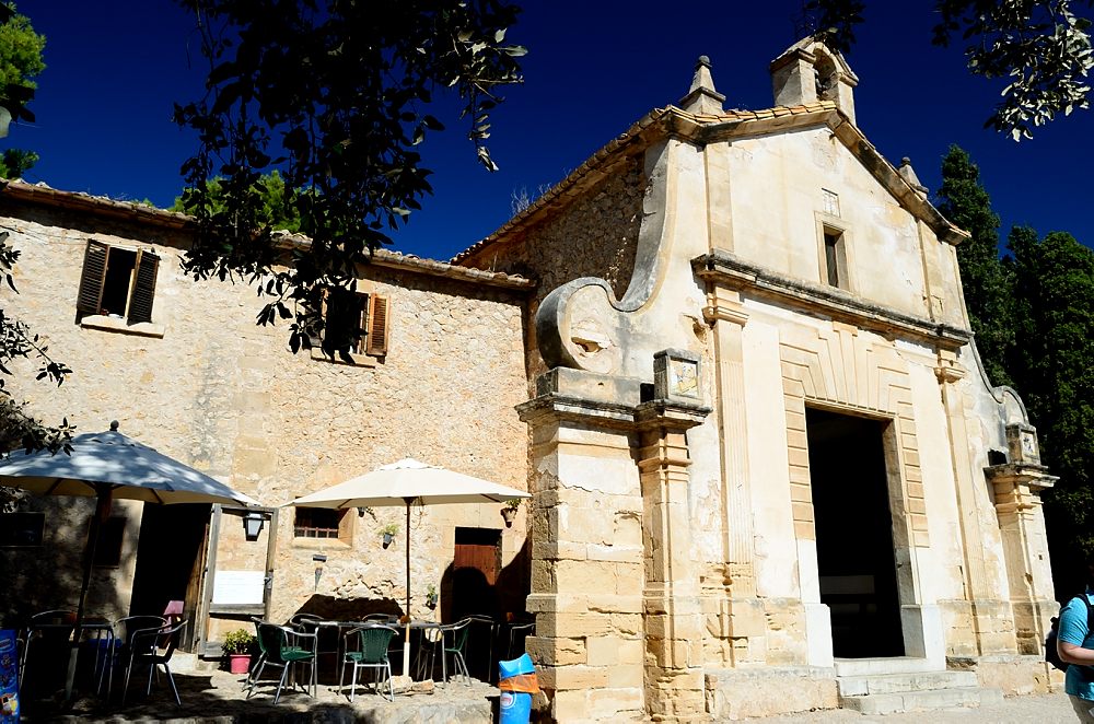 Ermita Nostra Senyora del Puig in Pollenca