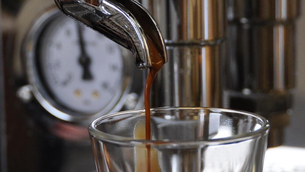Espresso gedreht   Ausschnitt II
