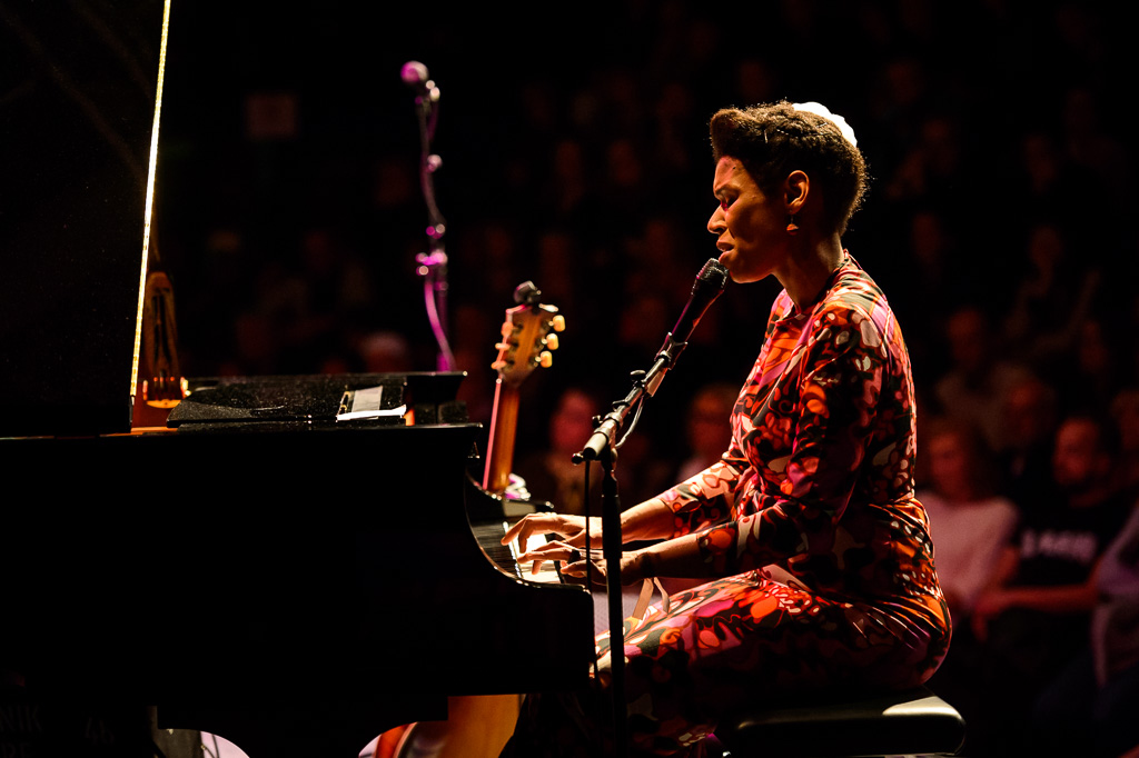 European Jazz Meeting 2015 / Carmen Souza + Theo Pascal