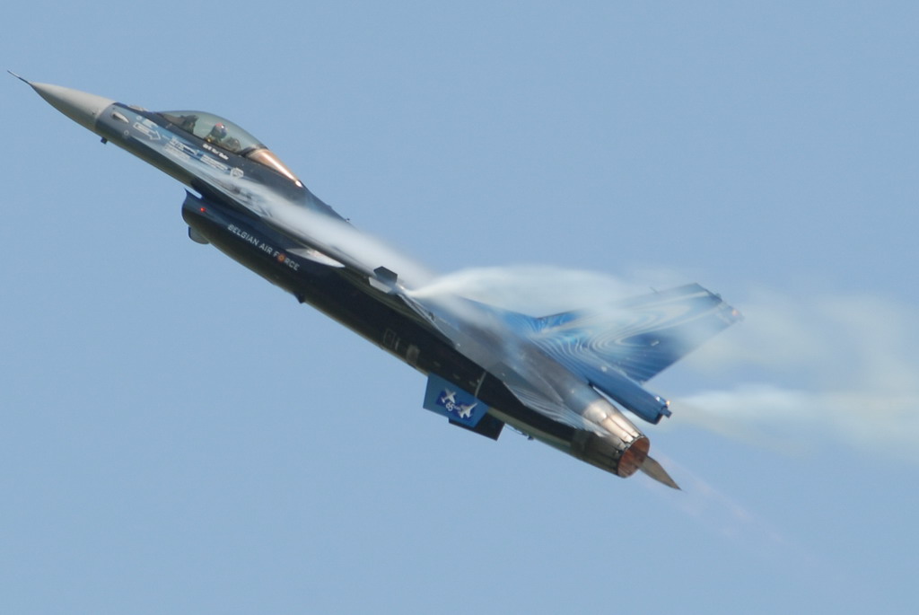 F-16 03