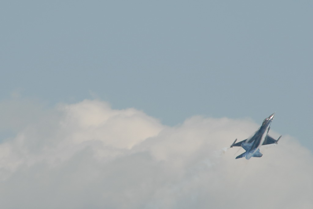 F-16 08