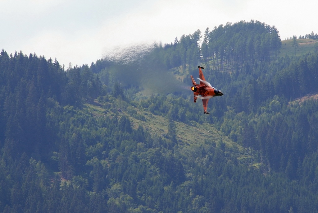 F-16 Netherlands 02