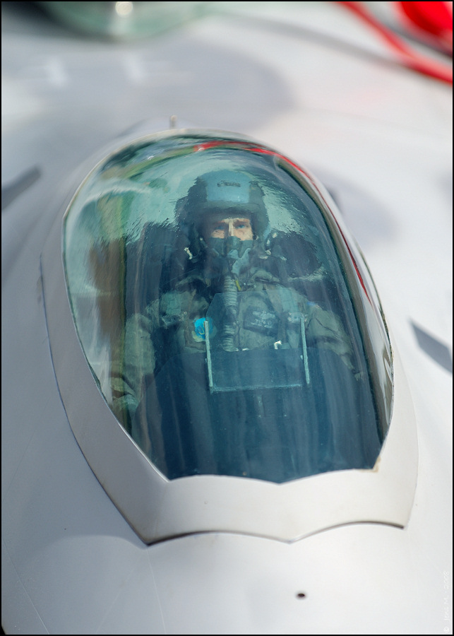F 22 01