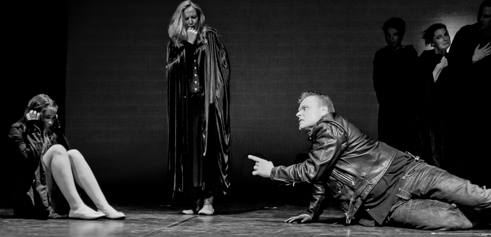 Faust
Aufführung am 04.06.2016
Oldtimer der Theater-AG des St. Wolfhelm-Gymnasium Schwalmtal