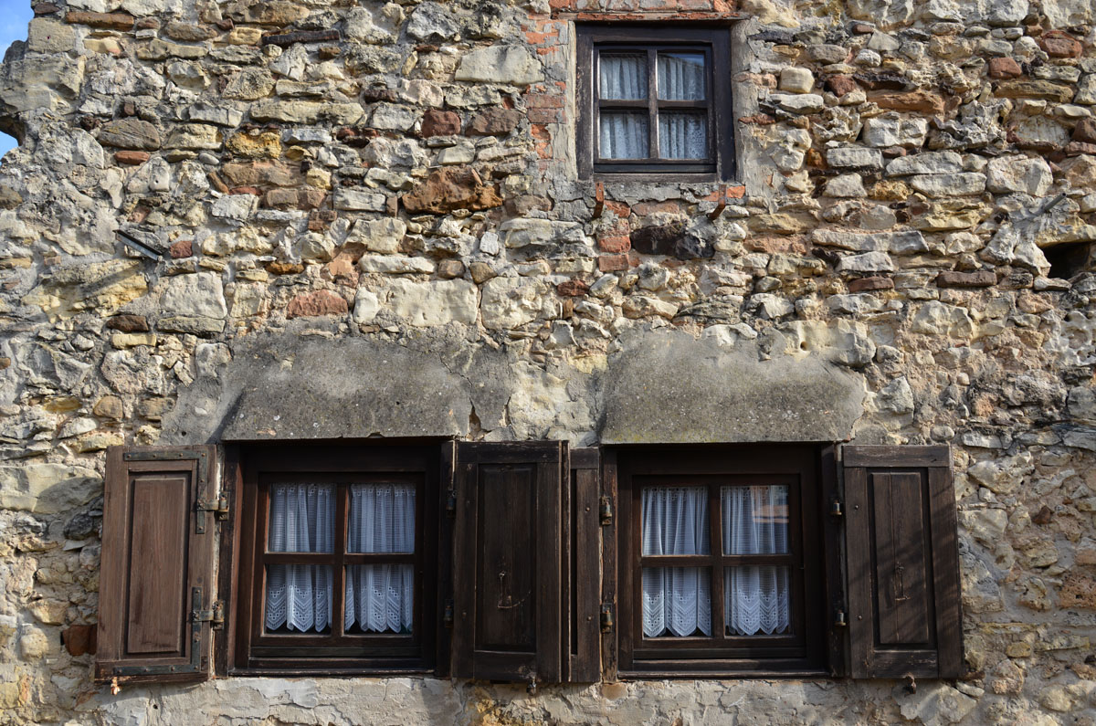 fenster freinsheim stadtmauer