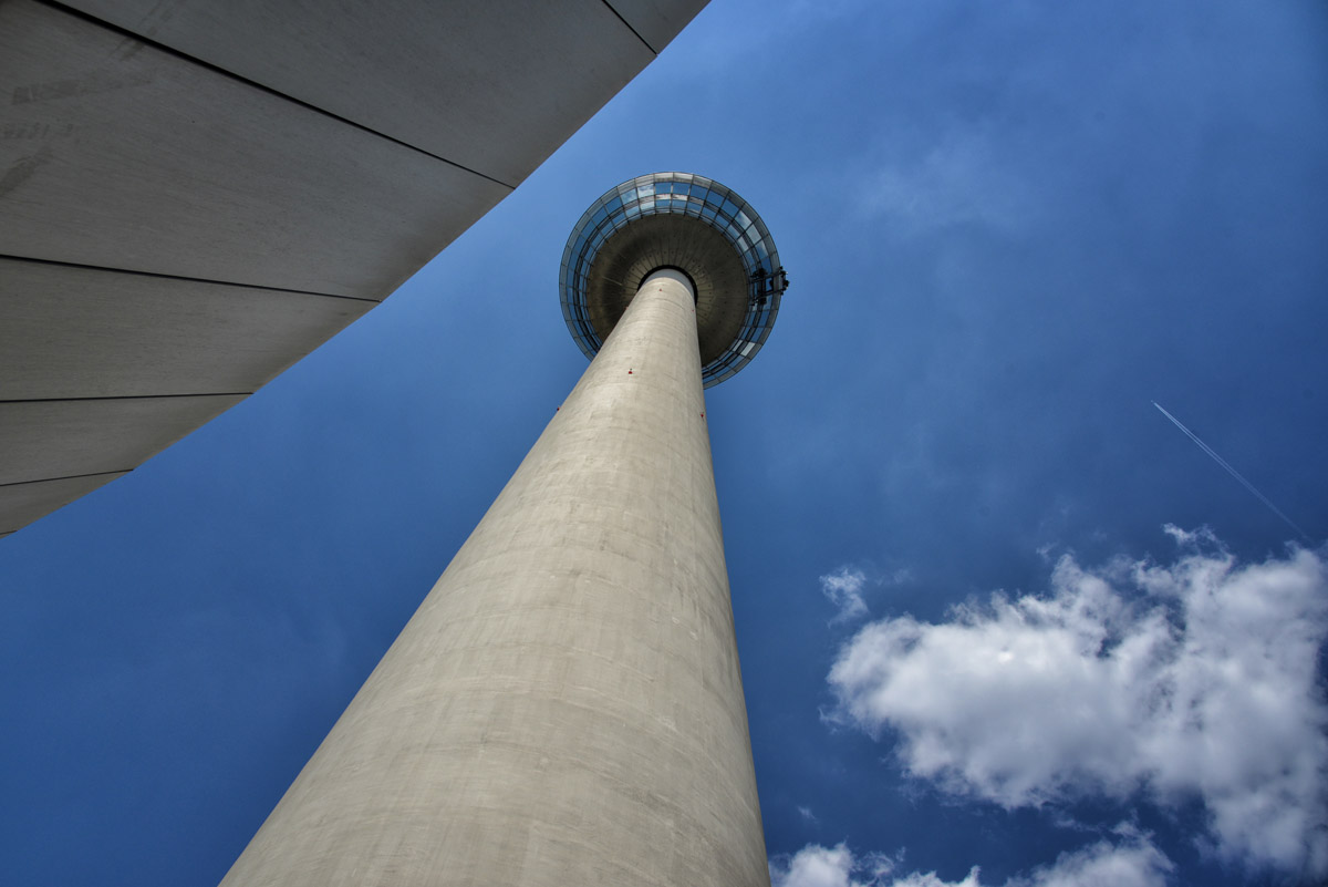 Fernsehturm unten 1200