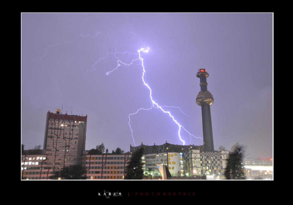 Fernwärme Wien & Blitz