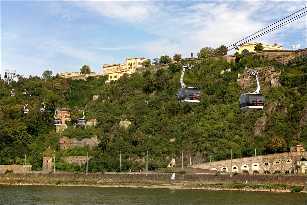 Festung mit Seilbahn