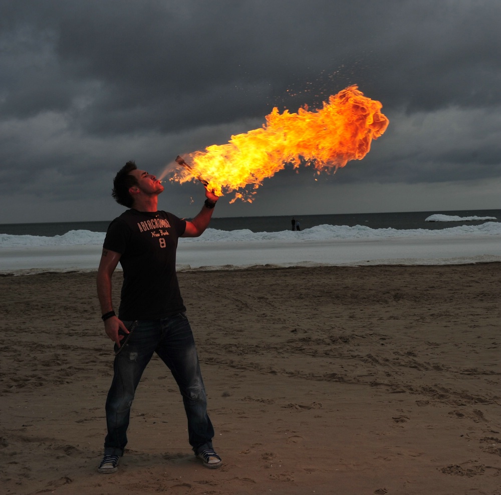 Feuerspucker-Paddy 1