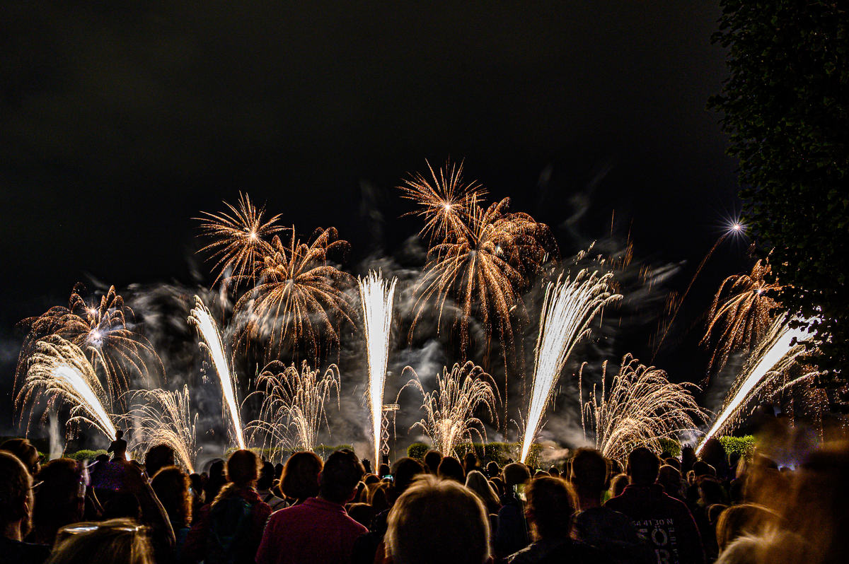FeuerwerkHerrenhsn_PZ6_7667_web.jpg