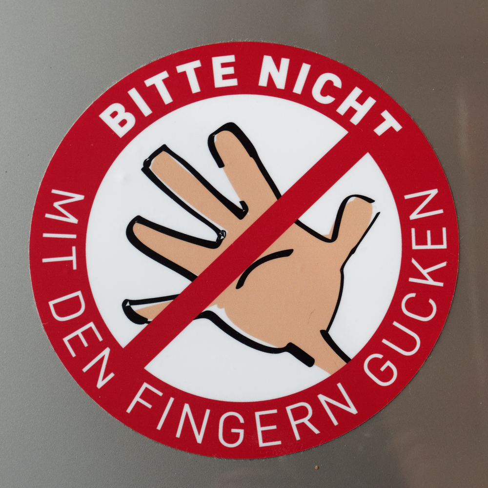 Finger weg.jpg