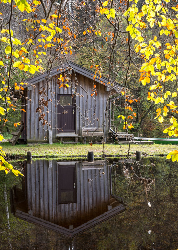 Fischerhütte im Oktober