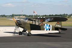 flugplatz hangelar 77e3d23a 4911 419b 8b67 38cb9d6cd93b
