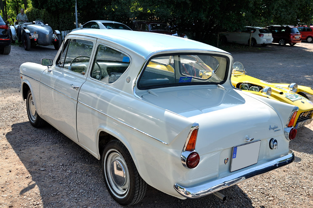 Ford Anglia [DSC0580]