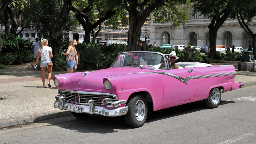 Ford Failane in Havanna
1343